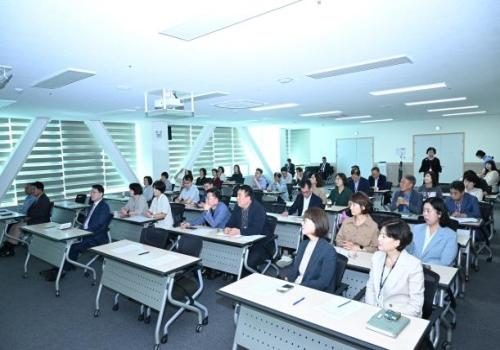 구리시, 고위직 공무원 대상 ‘성희롱·성폭력 예방교육’ 실시 이미지