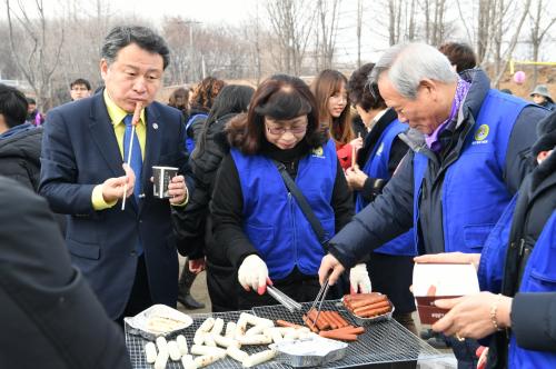 정월대보름 청소년 놀이 축제 이미지